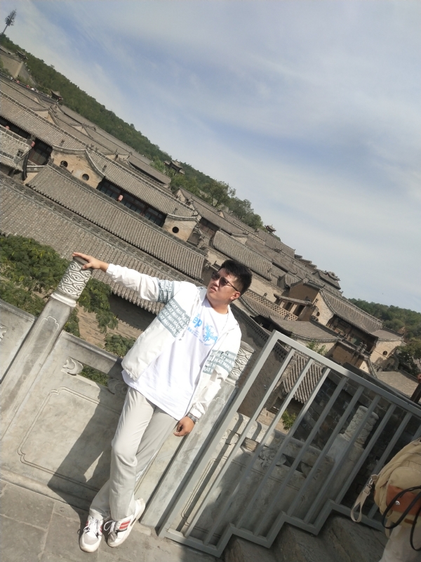 暗夜的第一张照片--内蒙古认干亲服务网