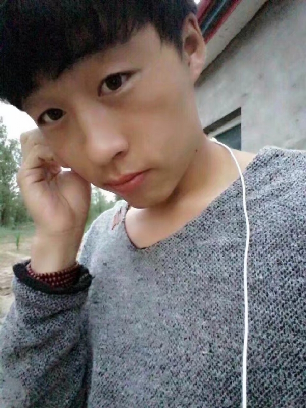 小胡的第一张照片--内蒙古认干亲服务网