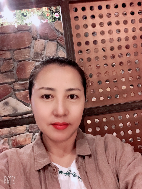 雲雲的第一张照片--内蒙古认干亲服务网