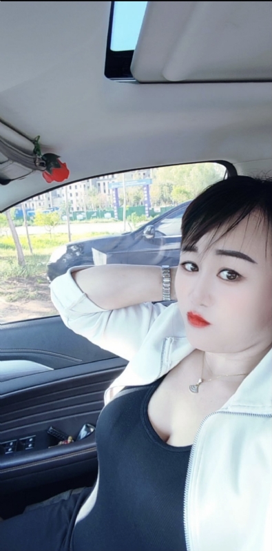 王芳燕的第二张照片--内蒙古认干亲服务网